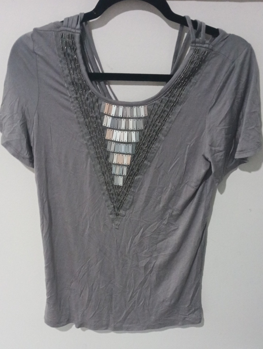 BKE Gray Short-Sleeve V-Neck Top with Beaded Detail
